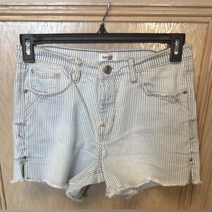 Kensie Jean Luxe Denim Shorts Womens 8/29 Blue White Stripes Frayed Distressed